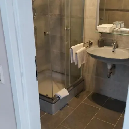 & Restaurant - Zum Schleicher Kuckuck Hotell