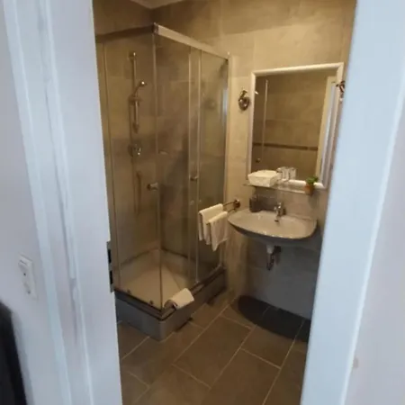 Hotel & Restaurant - Zum Schleicher Kuckuck Schleich