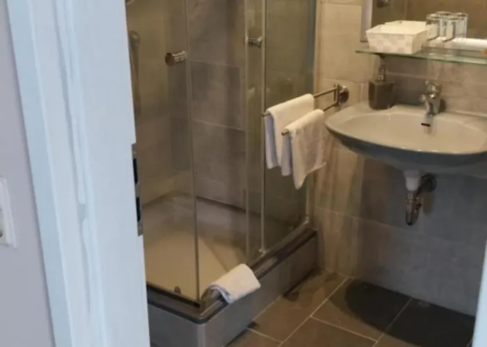 & Restaurant - Zum Schleicher Kuckuck Hotel