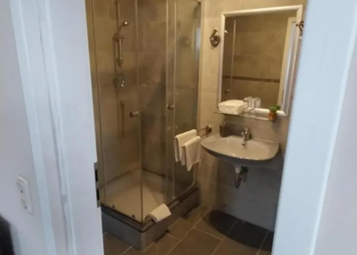 Hotel & Restaurant - Zum Schleicher Kuckuck Schleich