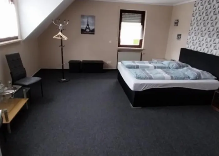 & Restaurant - Zum Schleicher Kuckuck *